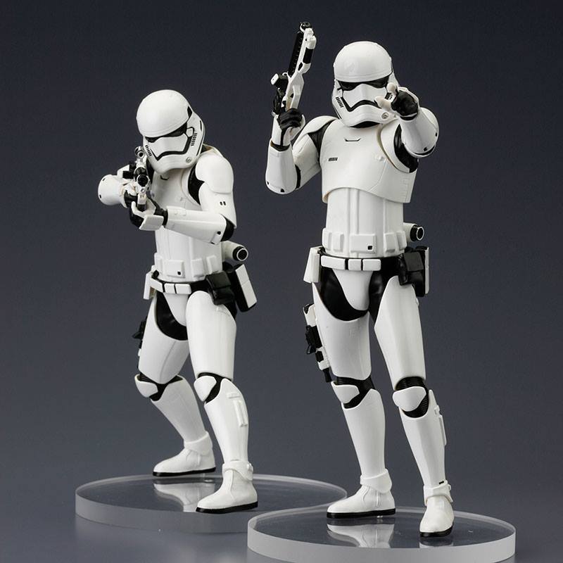 Kotobukiya-First-Order-Stormtrooper-2.jpg