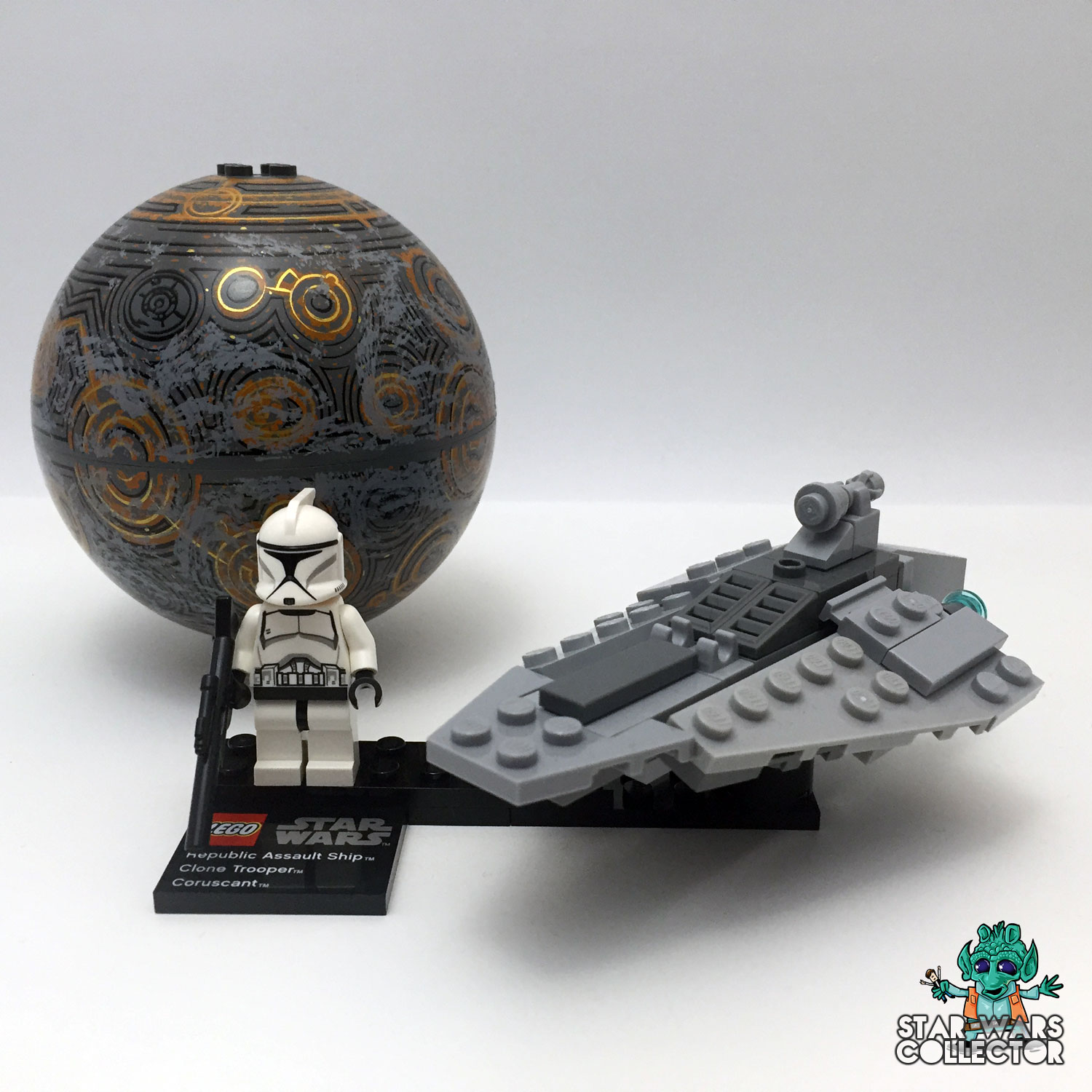 LEGO Star Wars 75007 Republic Assault Striker & Coruscant