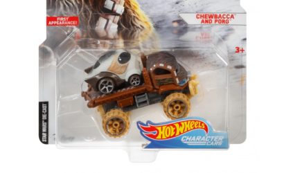 Hot Wheels TIE Fighter Pilot & Chewbacca with Porg Character Cars aufgetaucht